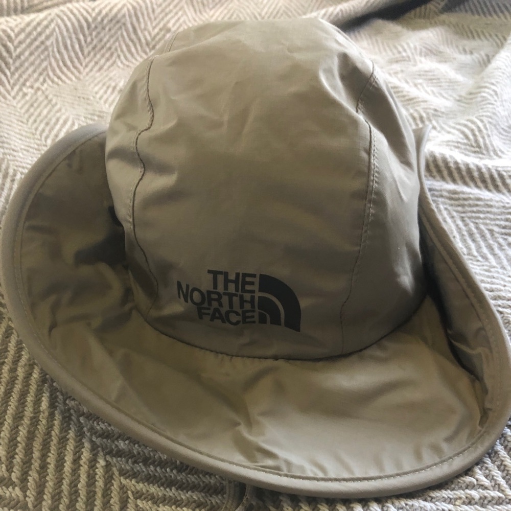 North face hiking hat